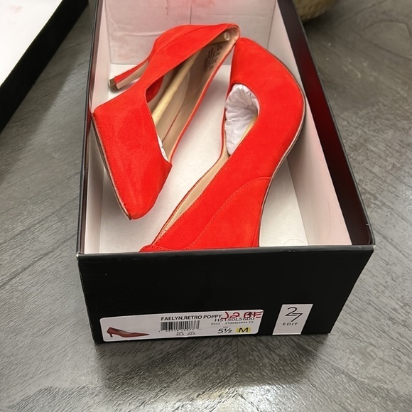 27 EDIT Naturalizer Faelyn Pump Retro Poppy Suede - Picture 2 of 12